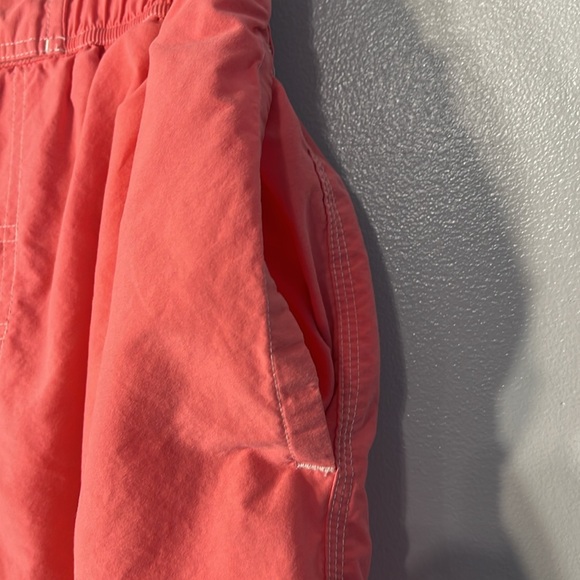 St. John’s Bay Men’s Swim Trunks Sz. Large in Pink w/ Elastic Waist - Picture 6 of 10